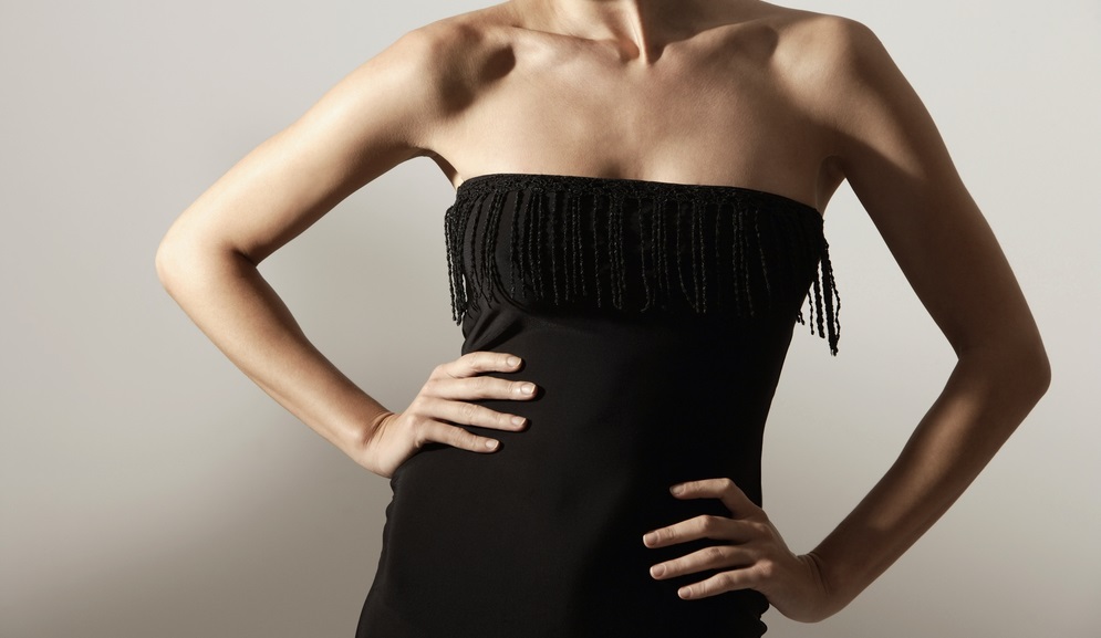 The Best Bra Options for Off-the-Shoulder Dresses