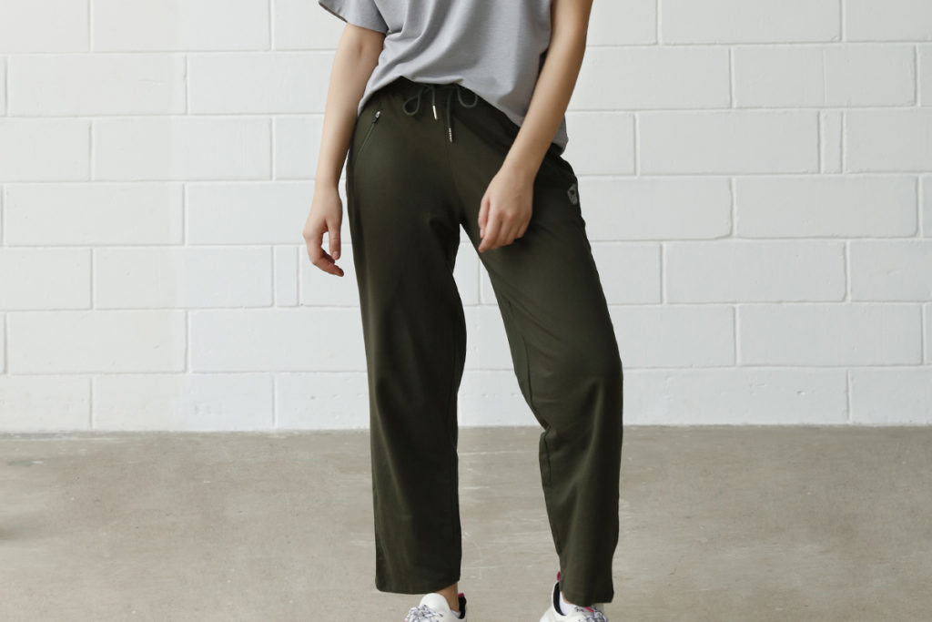 Joggers vs Sweatpants Difference Between Joggers and Sweatpants Zivame